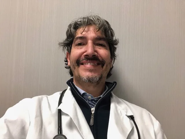 Dott. Mauro Di Camillo, gastroenterologo a domicilio a Roma